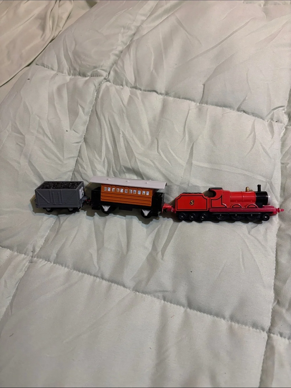 Thomas Red Number 5 Toy Train Engine and Orange Passenger Car - Kids Toy